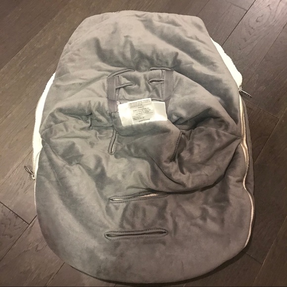 JJ Cole Collections BundleMe Car Seat Cover - Picture 5 of 7